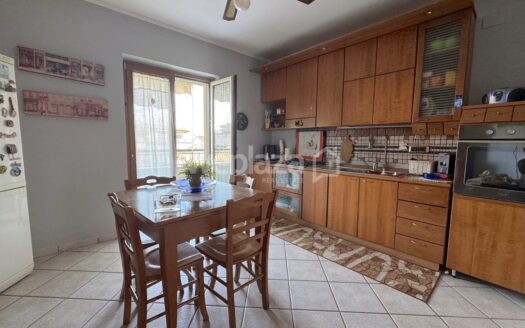 Trilocale in vendita