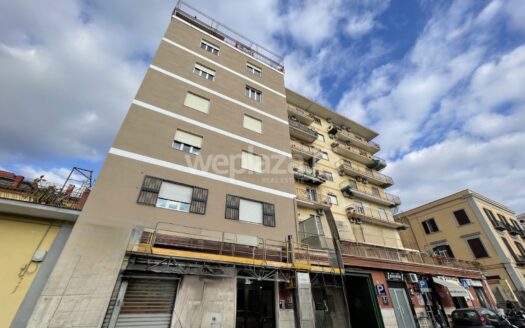 Locale commerciale in affitto