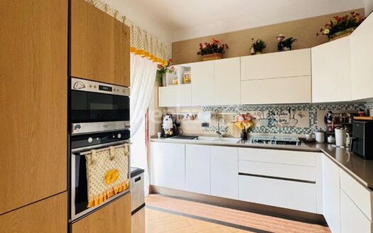 Quadrilocale in vendita