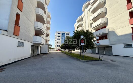 Trilocale in vendita