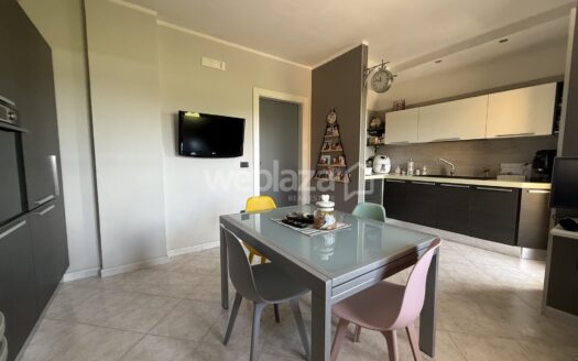 Trilocale in vendita