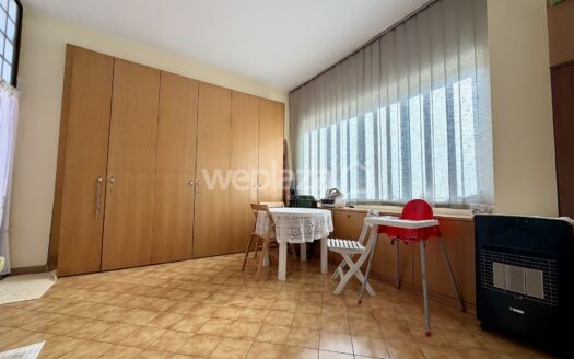 Cinque vani in vendita