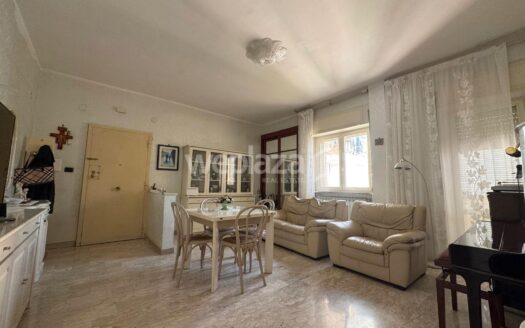 Trilocale in vendita