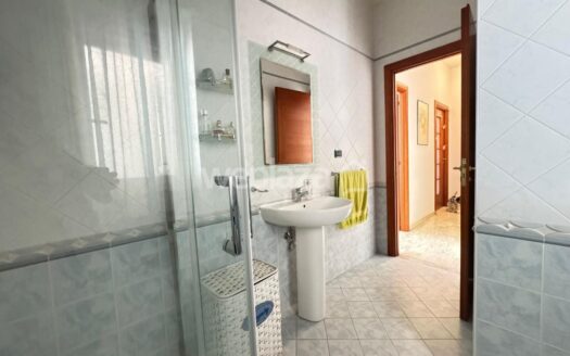 Trilocale in vendita