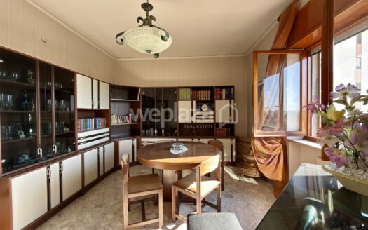 Trilocale in vendita