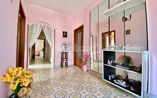 Trilocale in vendita