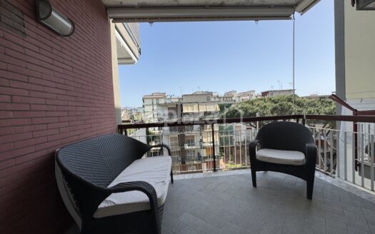 Cinque vani in vendita