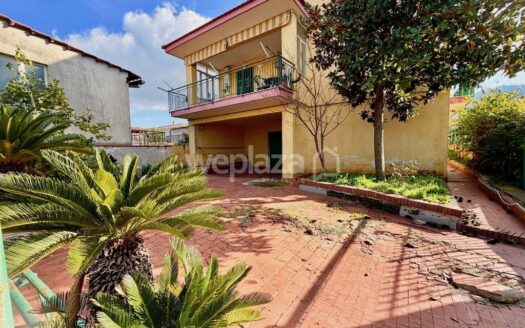 Soluzione indipendente in vendita