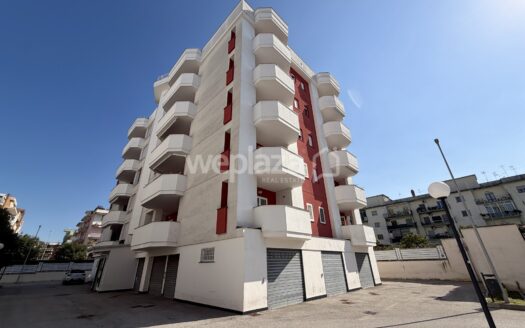 Trilocale in vendita