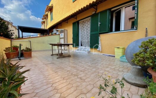 Villetta a schiera in vendita