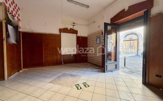 Locale commerciale in affitto
