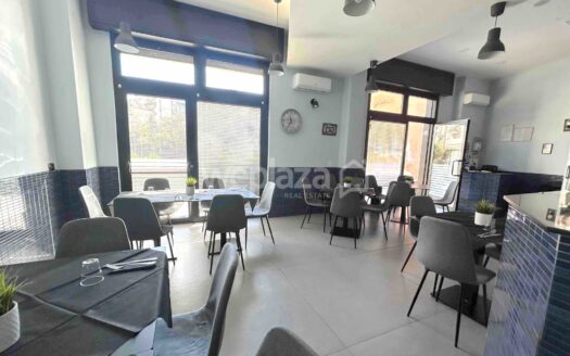 Locale commerciale in vendita