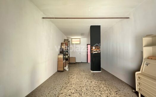 Locale commerciale in vendita