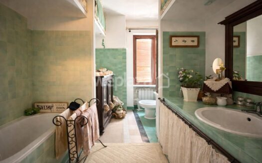 Trilocale in vendita