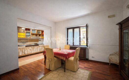 Trilocale in vendita